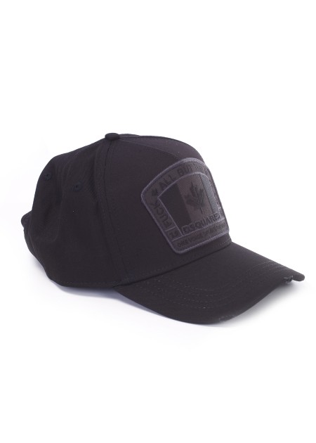 Shop DSQUARED2  Cappello: DSQUARED2 baseball cap in gabardina di cotone.
Dettagli destroyed.
Patch "CANADA FLAG" ricamata sul davanti.
Lettering "DEAN & DAN BORN IN CANADA" ricamato sul retro.
Cinturino regolabile sul retro.
Composizione: 100% cotone.
Made in China.. BCM4011 05C00001-M436